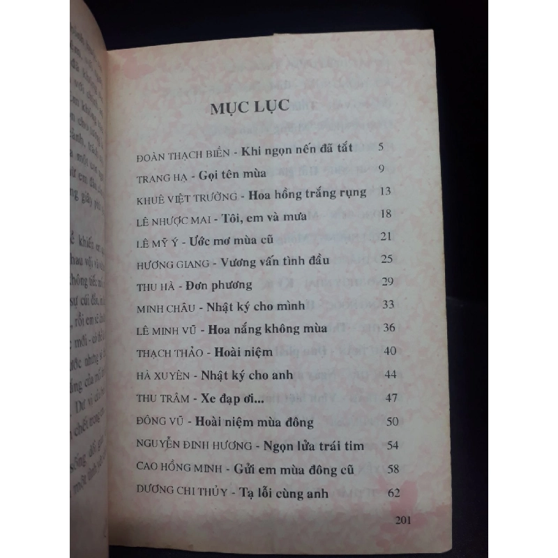 Tình Đầu Là Tình Cuối mới 80% ố vàng 1997 HCM0107 Nhiều Tác Giả VĂN HỌC 915988