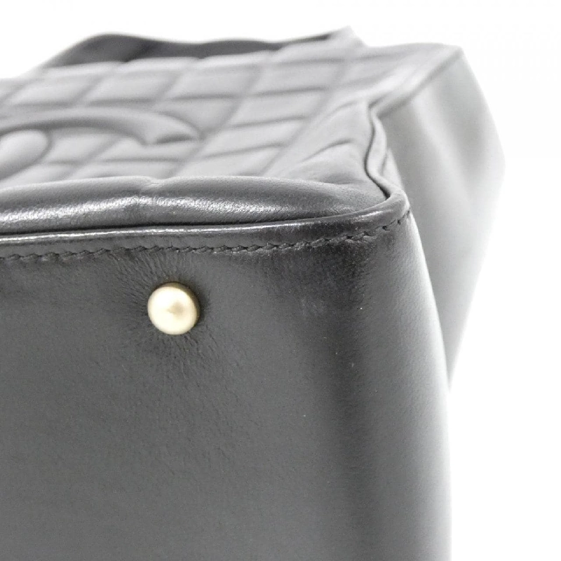 【Vintage】Túi xách Chanel Chocolate Bar Line 17809 611047