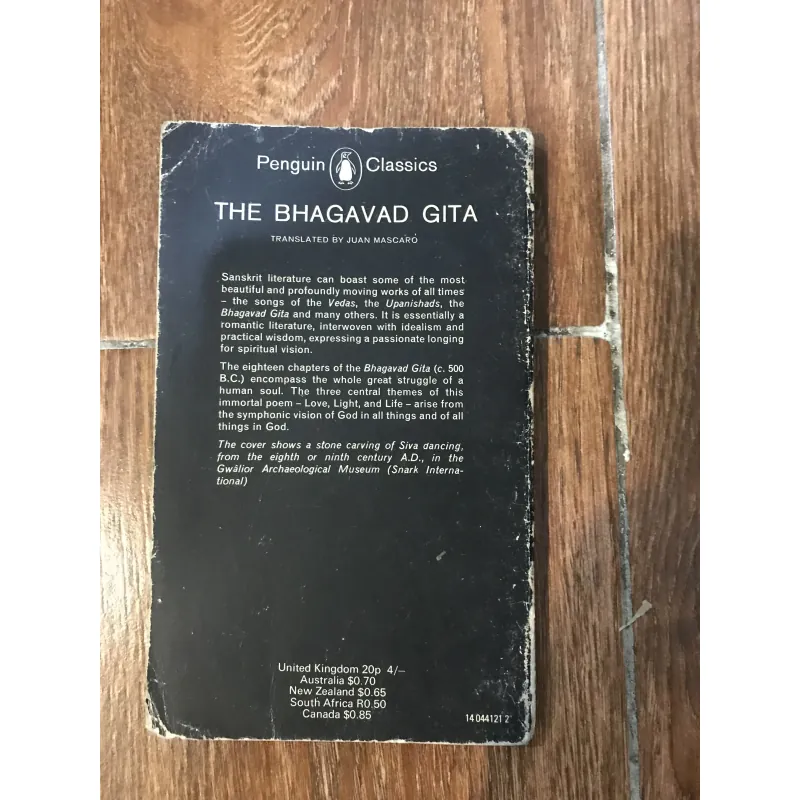 The Bhagavad Gita (8) 1012846