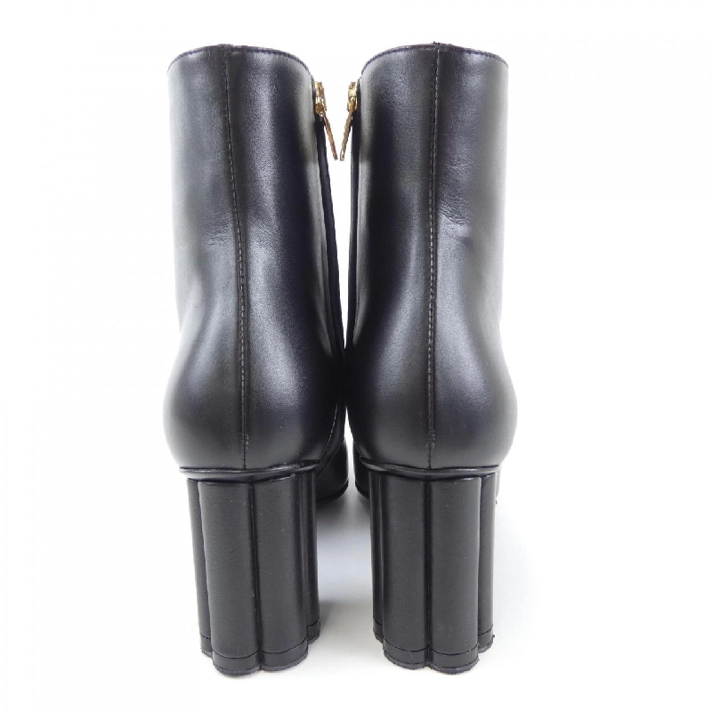 【Khuyến mãi】Giày boot Salvatore Ferragamo 663665