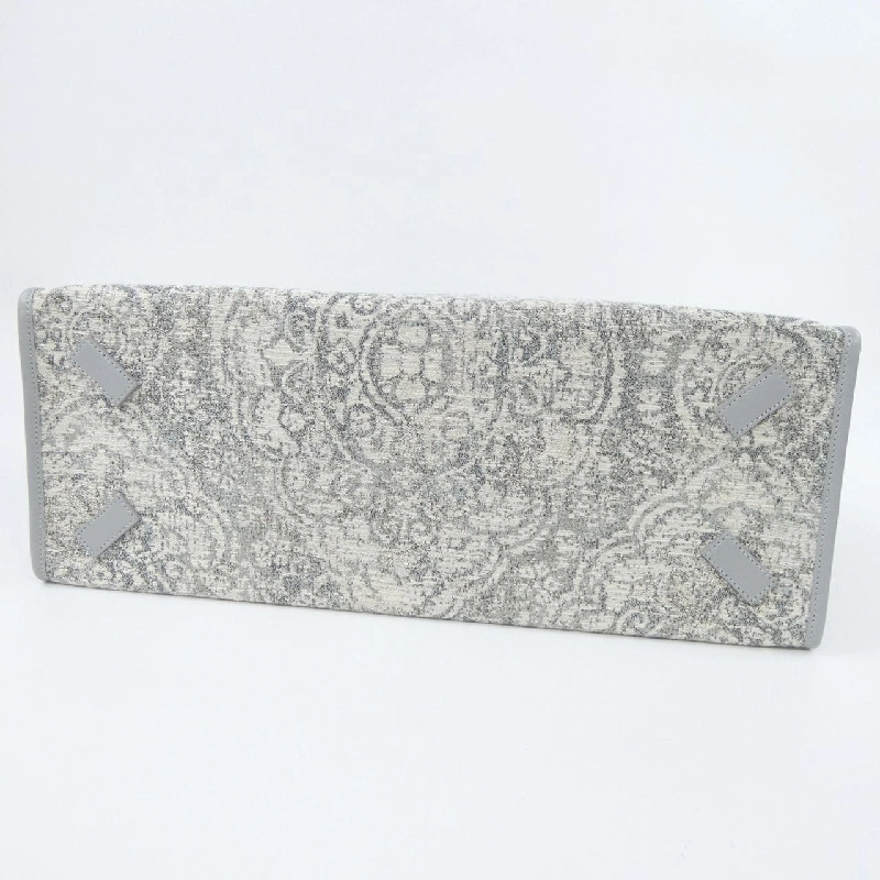 A VACATION BAG 657721