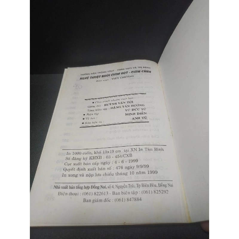 Nghệ thuật nuôi chim hót, chim kiểng 1999 - Việt Chương (bị ố) new 80% HCM.TN2507 911820