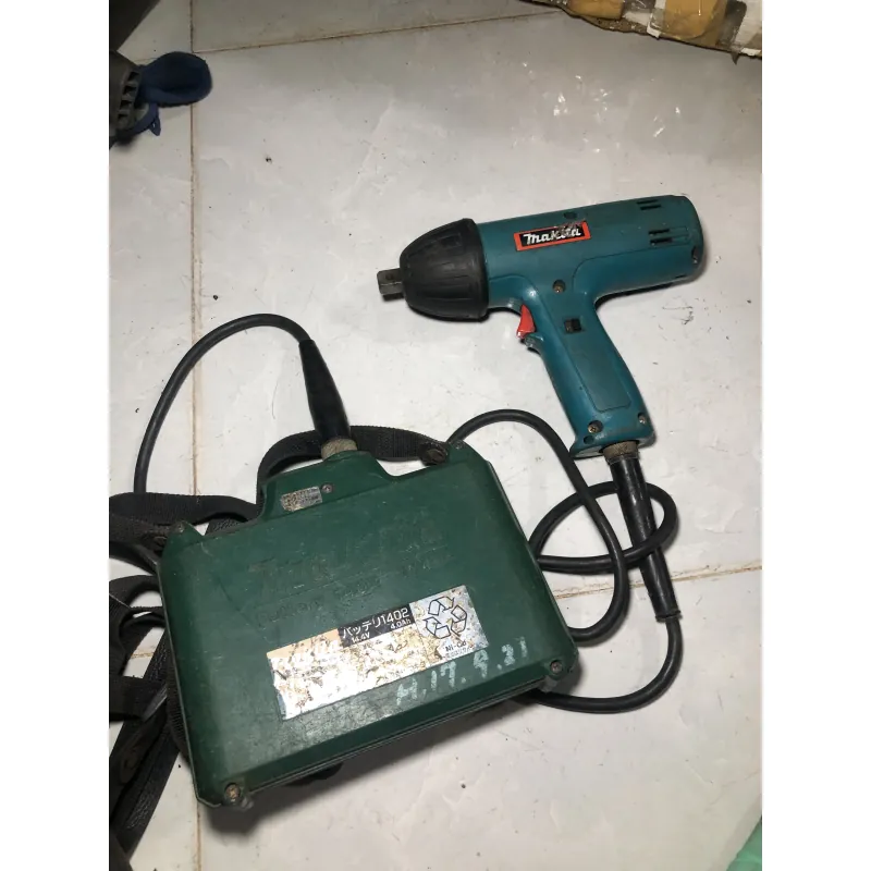 Máy siết bu lông DC 12V Makita Nhật 795565