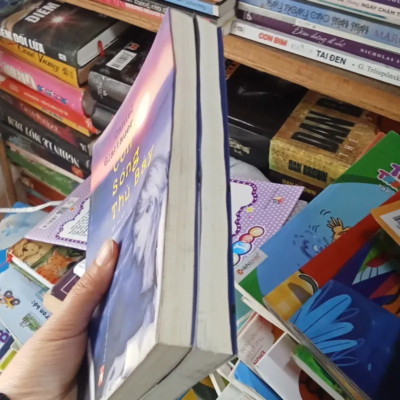 Cưỡng Cơn Gió Bấc+ Con Sóng Thứ Bảy - Daniel Glattauer  785804