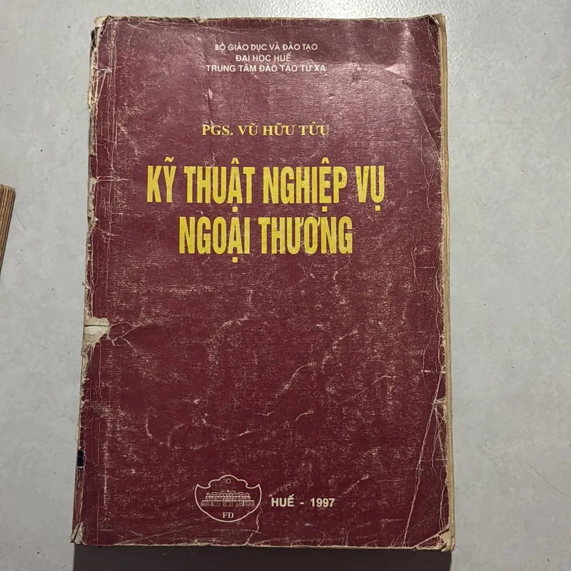 Kỹ thuật nghiệp vụ ngoại thương - Vũ Hữu Tửu 727003
