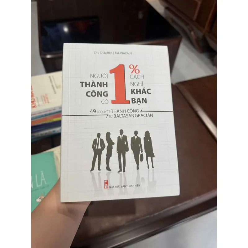 NGƯỜI THÀNH CÔNG CÓ 1% CÁCH NGHĨ KHÁC BẠN - K3 1006839