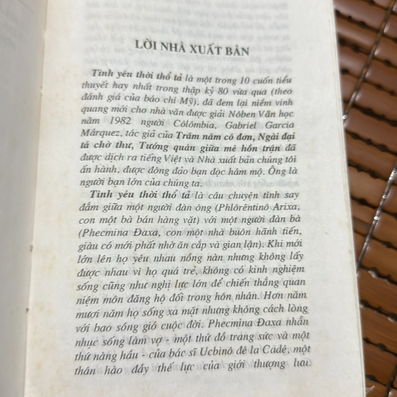 Tình yêu thời thổ tả - Gabriel Garcia Marquez 537240