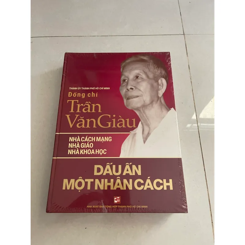 Đồng Chí Trần Văn Giàu  557280