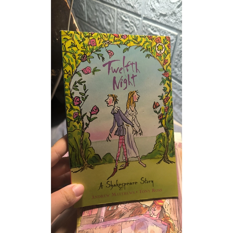 A SHAKESPEARE STORY - TWELFTH NIGHT 496130