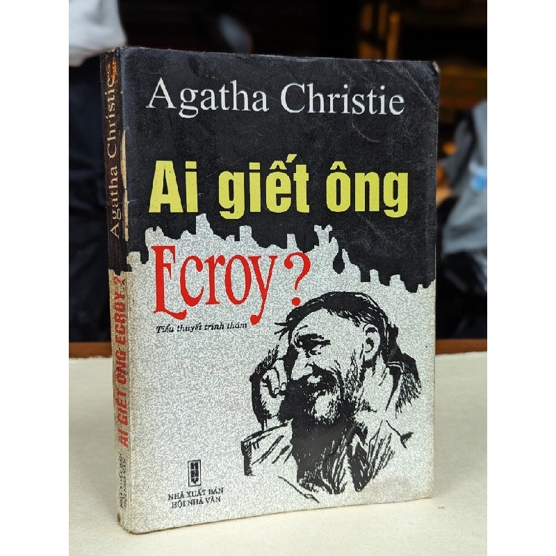 AI GIẾT ÔNG ECROY? - AGATHA CHRISTIE 120473