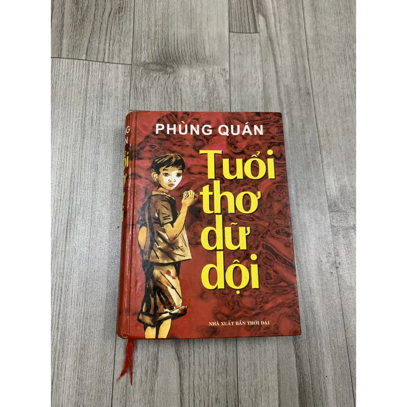 Tuổi thơ dữ dội - phùng quán. 1a4 689741