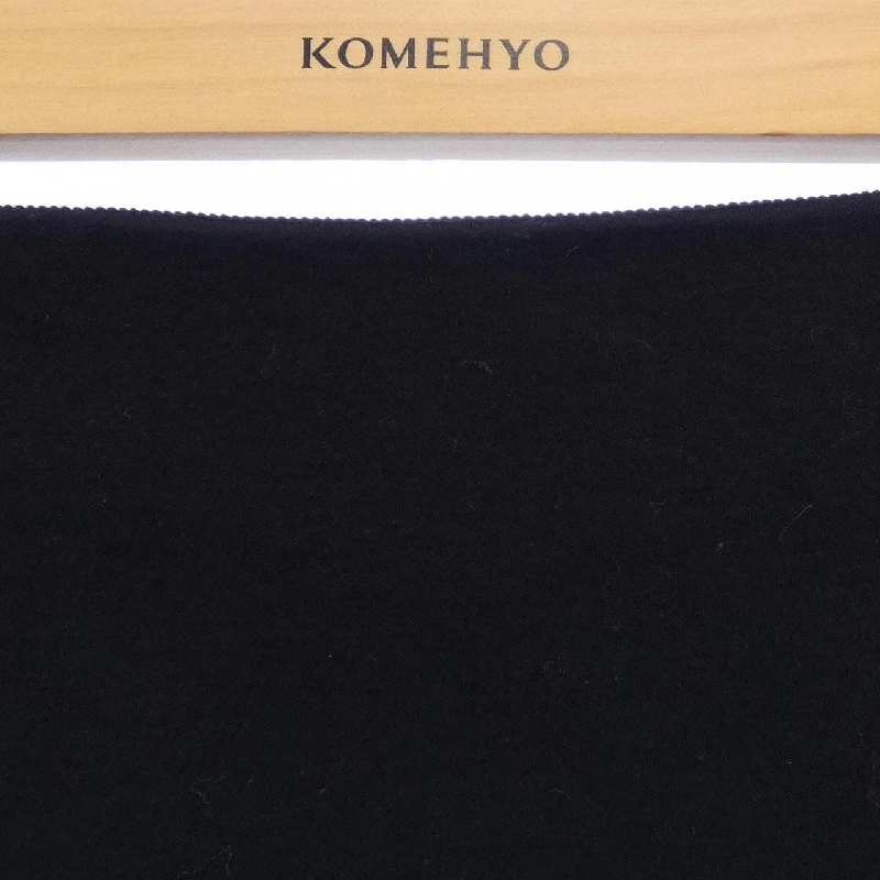 Chân váy ADORE - Hàng hiệu Authentic 810386