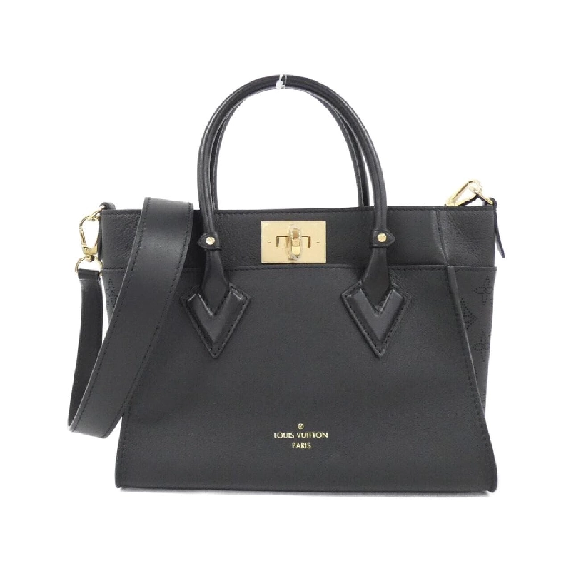 Túi Louis Vuitton On My Side PM M21546 619517