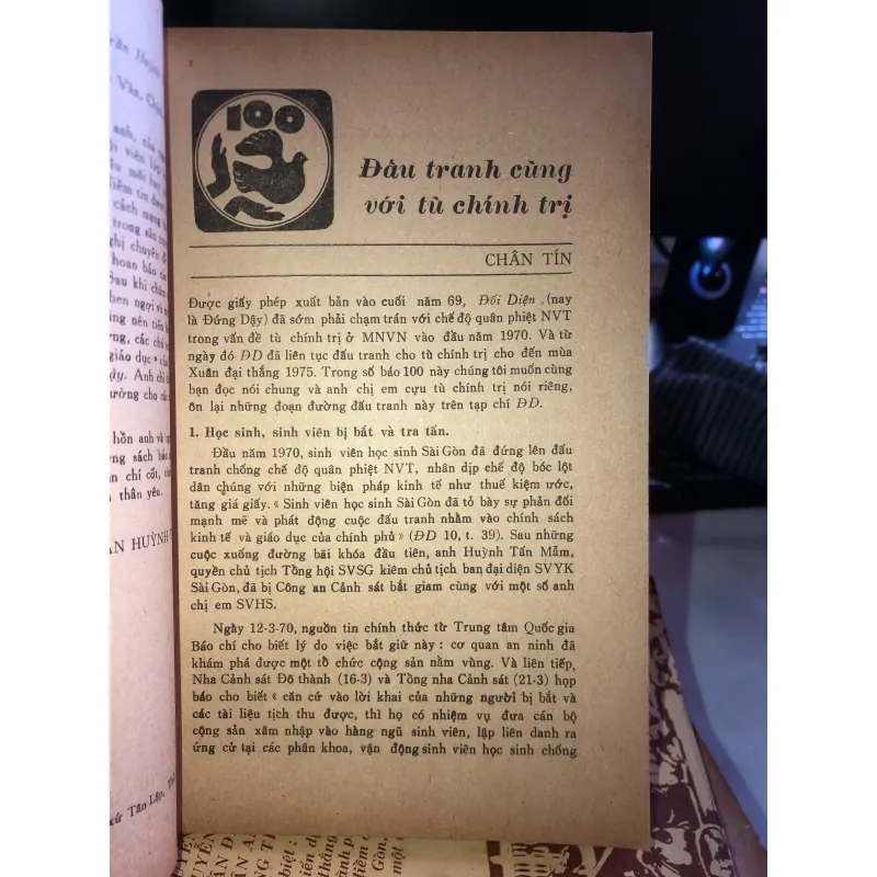 Đứng dậy số 100 1020572