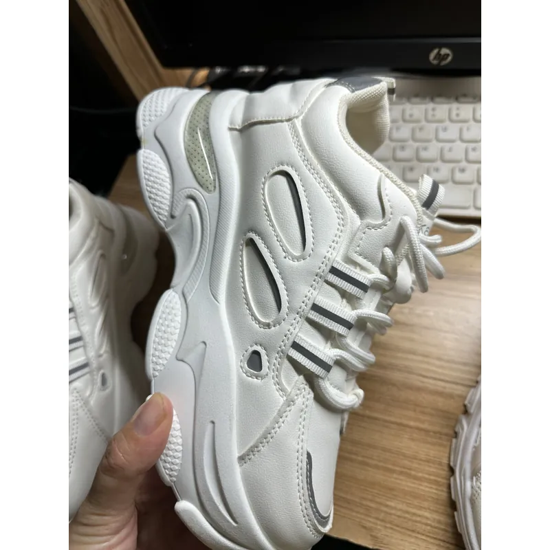 Giày tăng chiều cao 8p size 39 674194