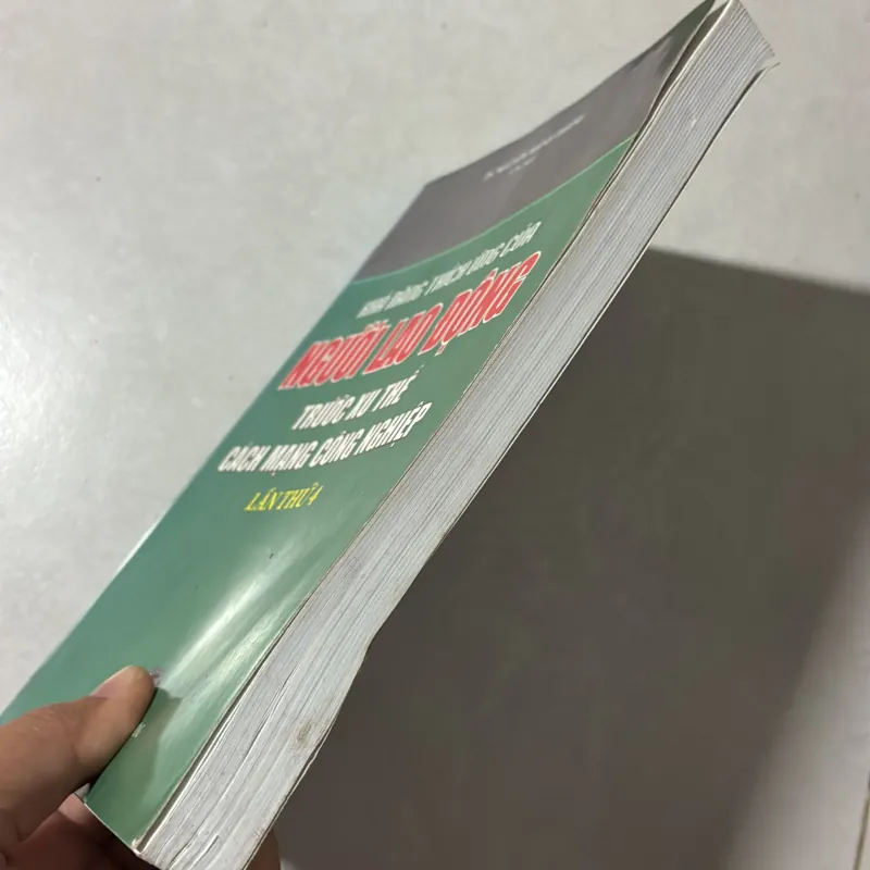 Khả năng thích ứng của người lao động trước xu thế cách mạng công nghiệp 4.0 766430