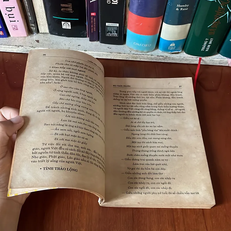 II Luận Văn: Luyện Thi Tú Tài Và Đại Học _ Nghị Luận Xã Hội - Bùi Thức Phước - 1997 562663