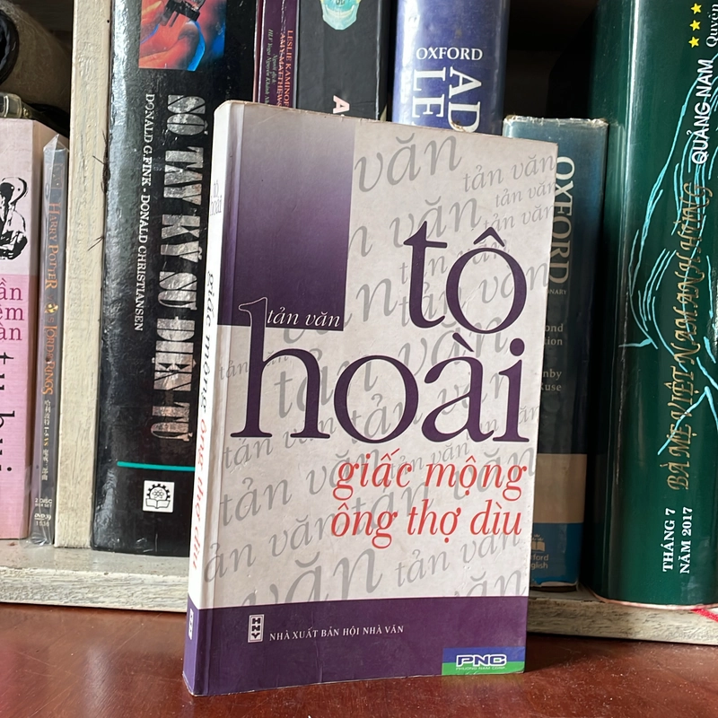 II Tản Văn: Giấc Mộng Ông Thợ Dìu - Tô Hoài - 2006 542388