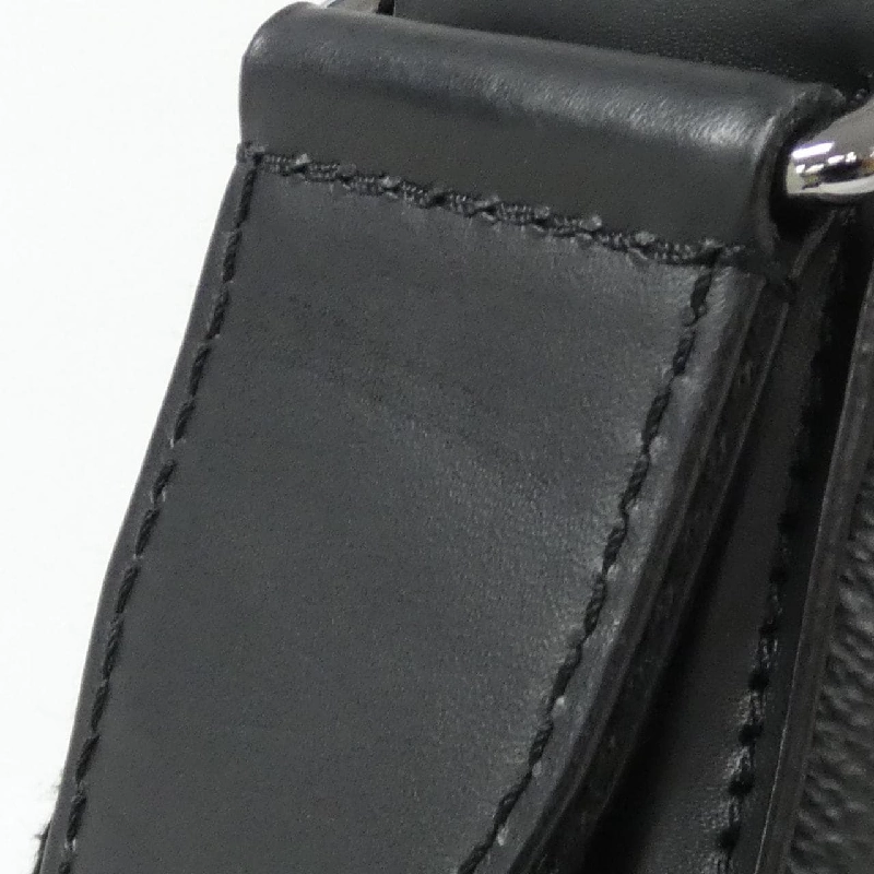 Túi xách vai Louis Vuitton Monogram Eclipse District MM M44001 - Hàng hiệu Chính hãng 776422