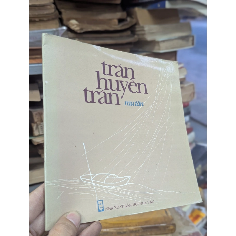 Rau tần - thơ Trần Huyền Trân 125270