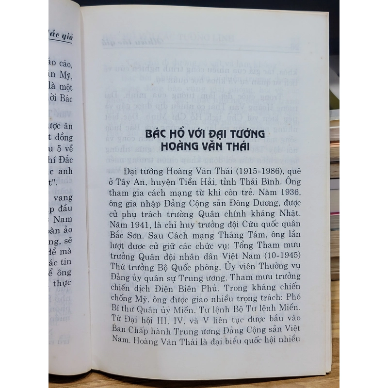Bác Hồ với các tướng lĩnh 546593