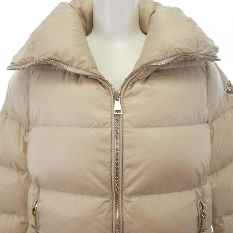 Áo khoác lông vũ MONCLER 642084