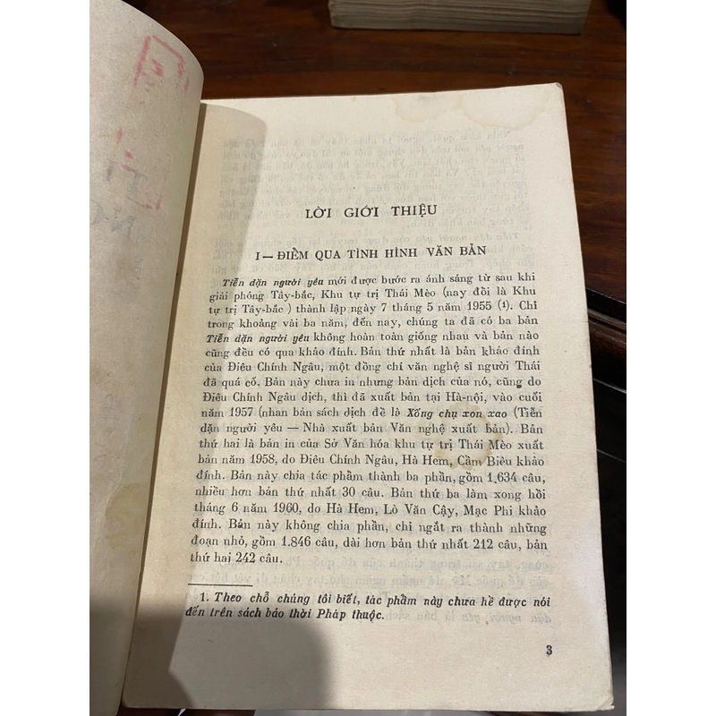 TIỄN DẶN NGƯỜI YÊU - XỐNG CHỤ XON XAO, BÌA VĂN CAO (XB 1973) 495544