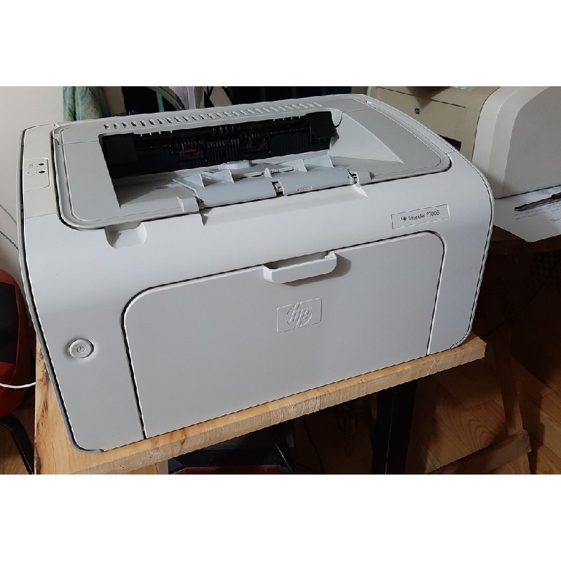 hp laserjet P1005 1982