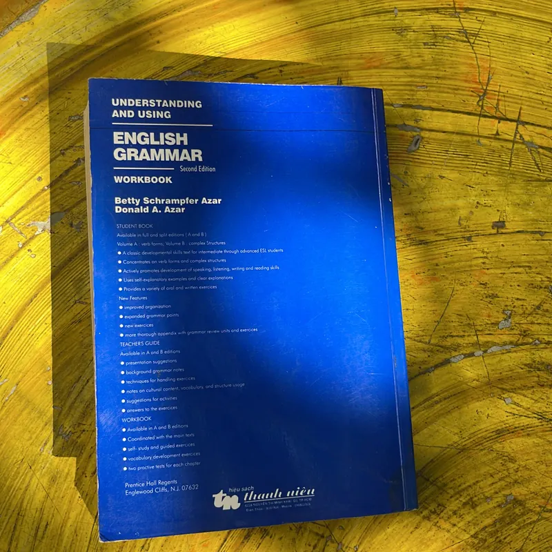 UNDERSTANDING AND USING ENGLISH GRAMMAR  736791