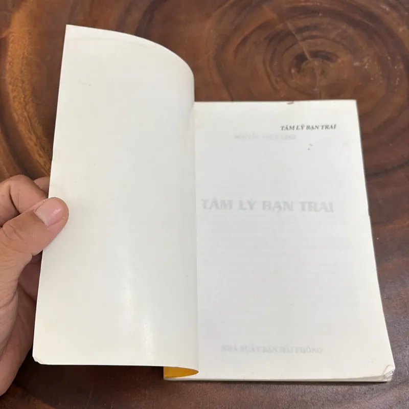 II Tìm Hiểu Giới Tính: Tâm Lý Bạn Trai - Nguyễn Thuỳ Linh - 2005 1008469