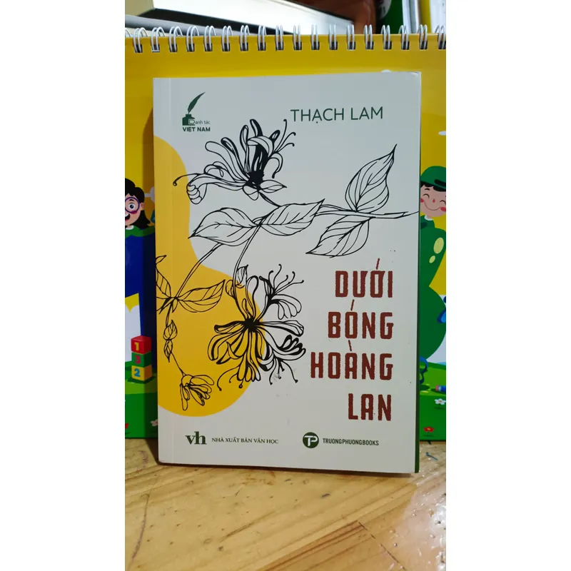 Sách Dưới Bóng Hoàng Lan --Thạch Lam 594741