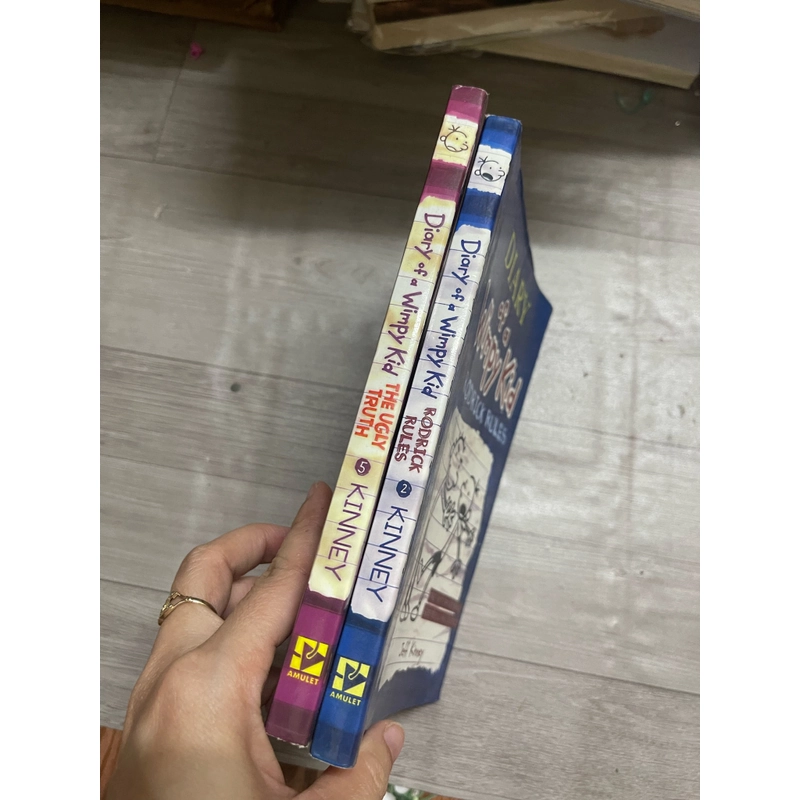 DIARY of a wimpy Kid (2 cuốn 50k) 328621