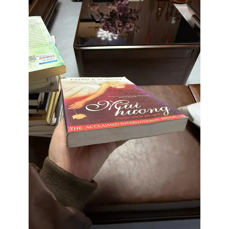 “Mùi Hương – Chuyện Một Kẻ Giết Người” (Patrick Süskind) 975560