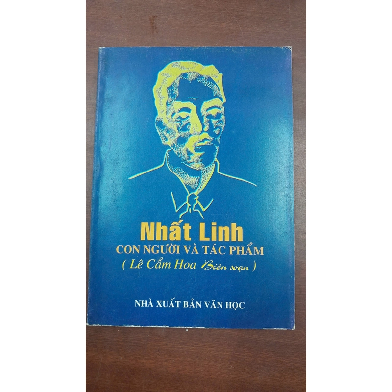 NHẤT LINH CON NGƯỜI VÀ TÁC PHẨM 290261