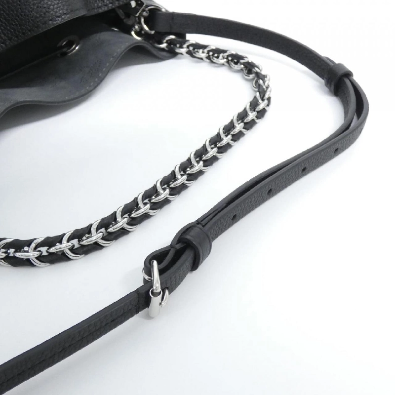 Túi xách vai Louis Vuitton Mahina Bella M57070 611989