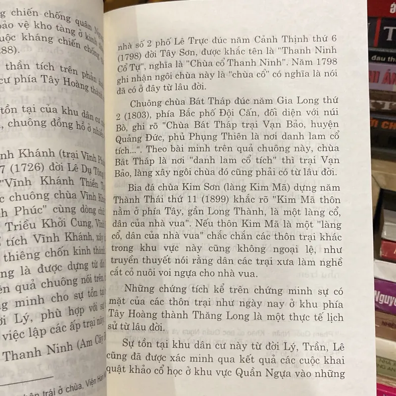 TÌM LẠI DẤU VẾT THÀNH THĂNG LONG (XB 2003) 1068021