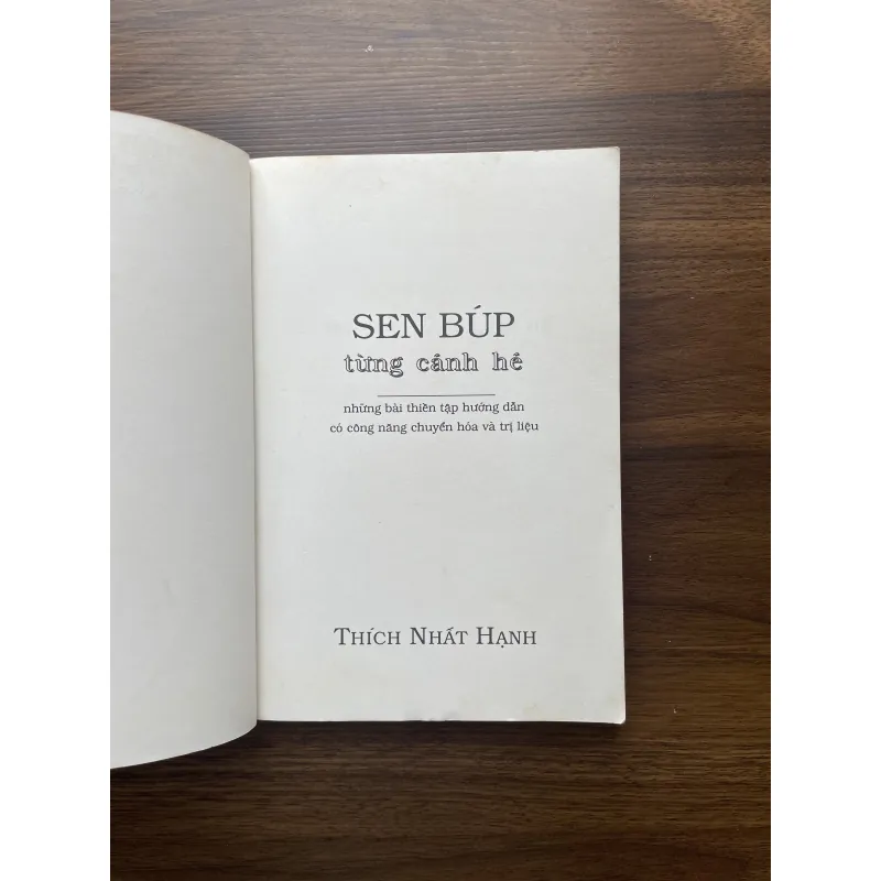 Sen búp từng cánh hé - Thích Nhất Hạnh 991447