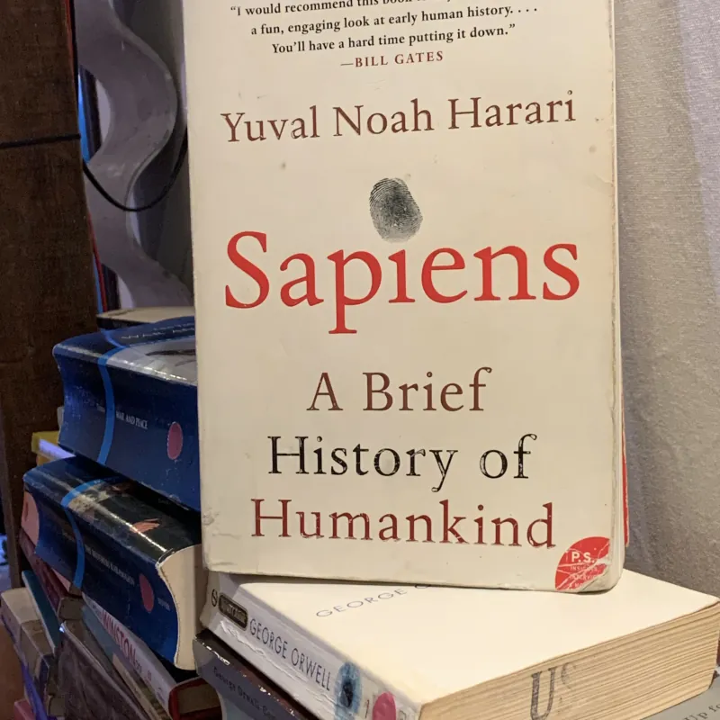 Sapiens - A brief history of humankind 976193