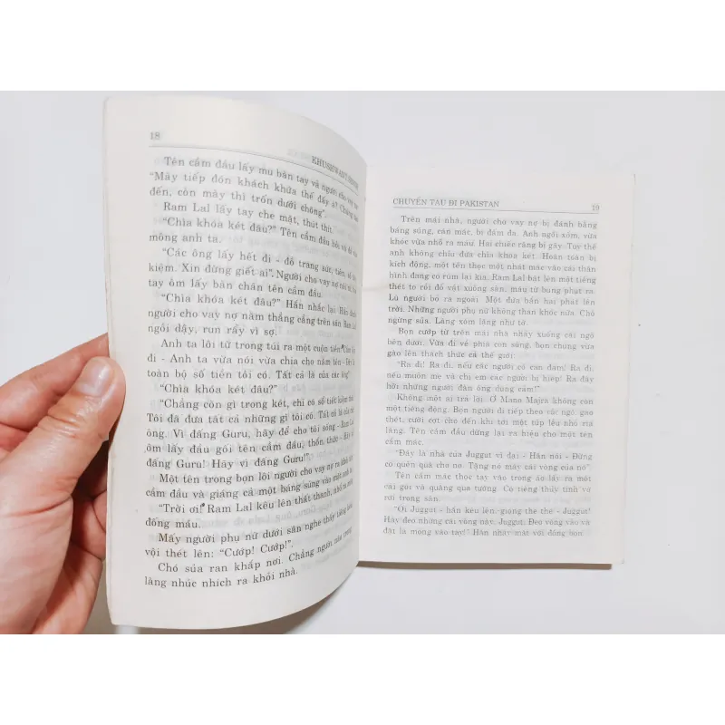 Chuyến Tàu Đi Pakistan" (Train to Pakistan - 1956) -  Khushwant Singh  795938