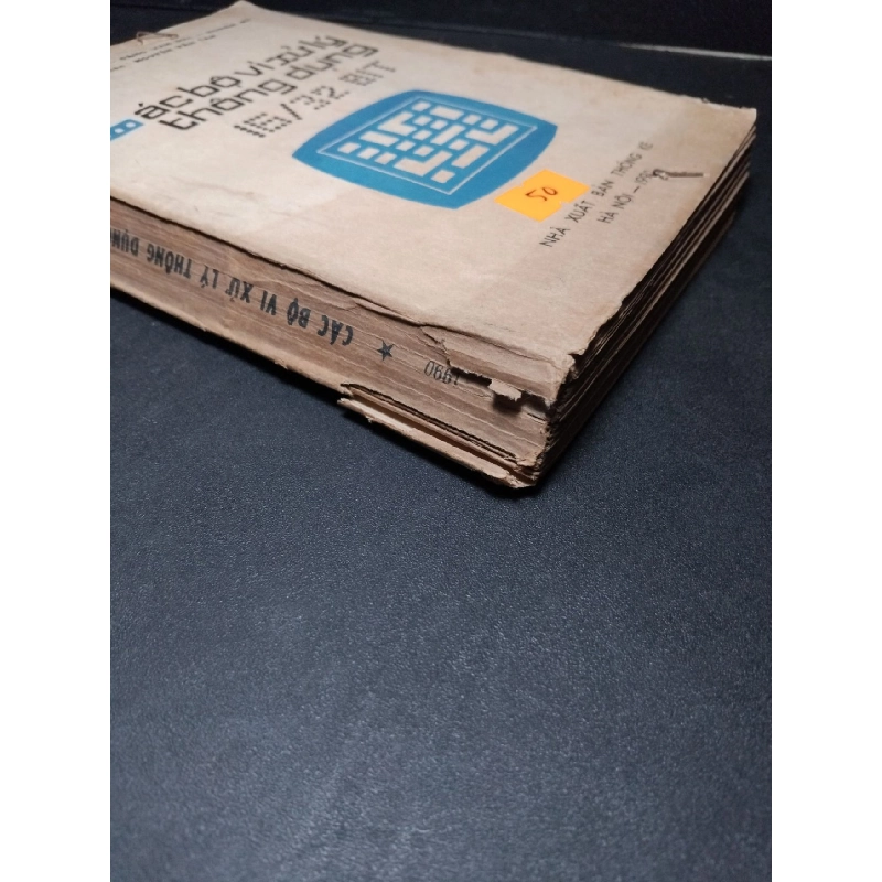 Các bộ vi xử lý thông dụng 16/32 bit mới 70% ố vàng rách bìa 1990 NGuyễn Văn Tam HCM2103 GIÁO TRÌNH, CHUYÊN MÔN 918749