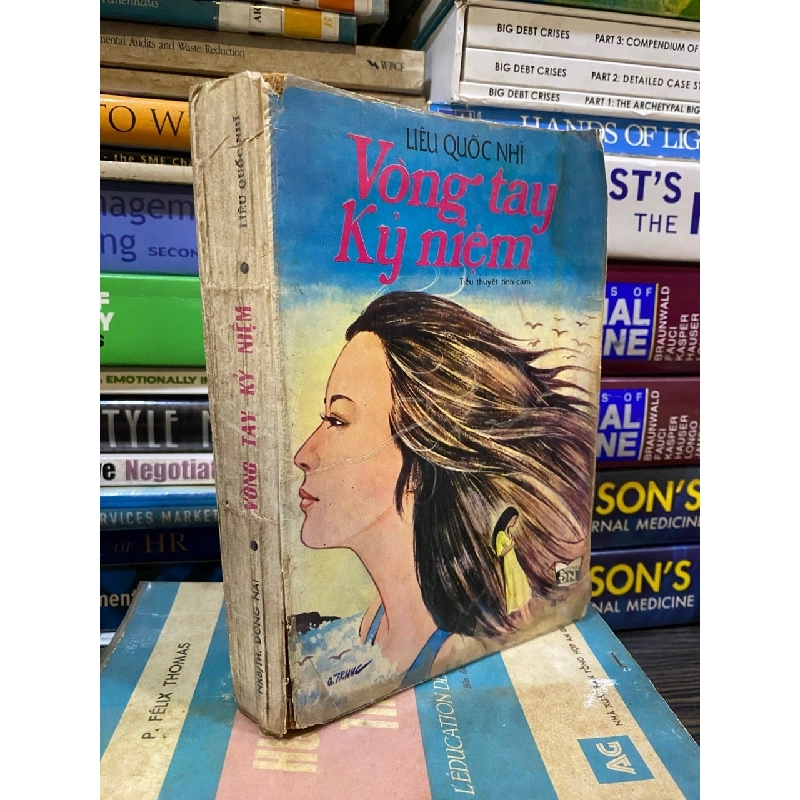 Vòng tay kỷ niệm - Liêu Quốc Nhĩ 747240