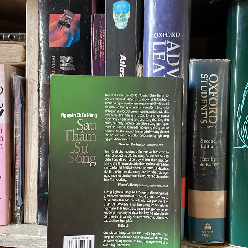 II Tựa sách: Sâu Thắm Sự Sống - Nguyễn Chấn Hùng - 2010 557889