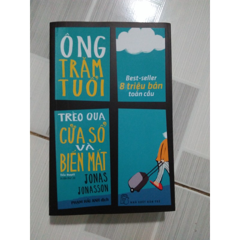 Ông trăm tuổi trèo qua cửa sổ và biến mất 21144