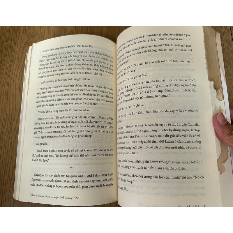 Sách tiếng Việt - Cơn ác mộng kinh hoàng 72111