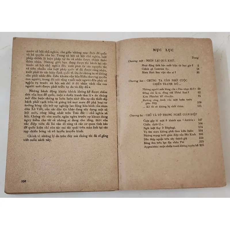 TỪ NHỮNG HỒ SƠ MẬT (sách viết về thế giới tìình báo) 702945