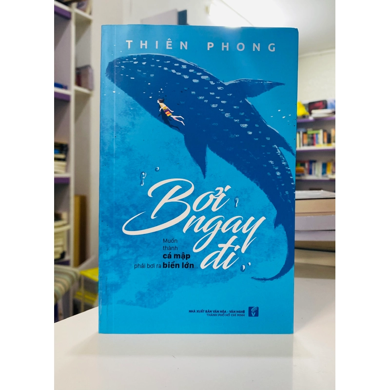 Bơi ngay đi - Muốn thành cá mập phải bơi ra biển lớn 482508