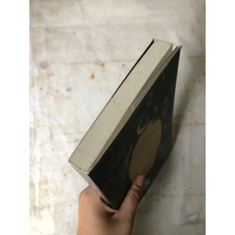 Cầu Thang Gào Thét - Jonathan Stroud 783919