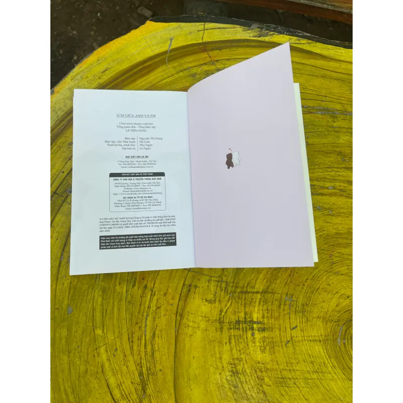 1 CM GIỮA ANH VÀ EM- KIM EUN JU 729183