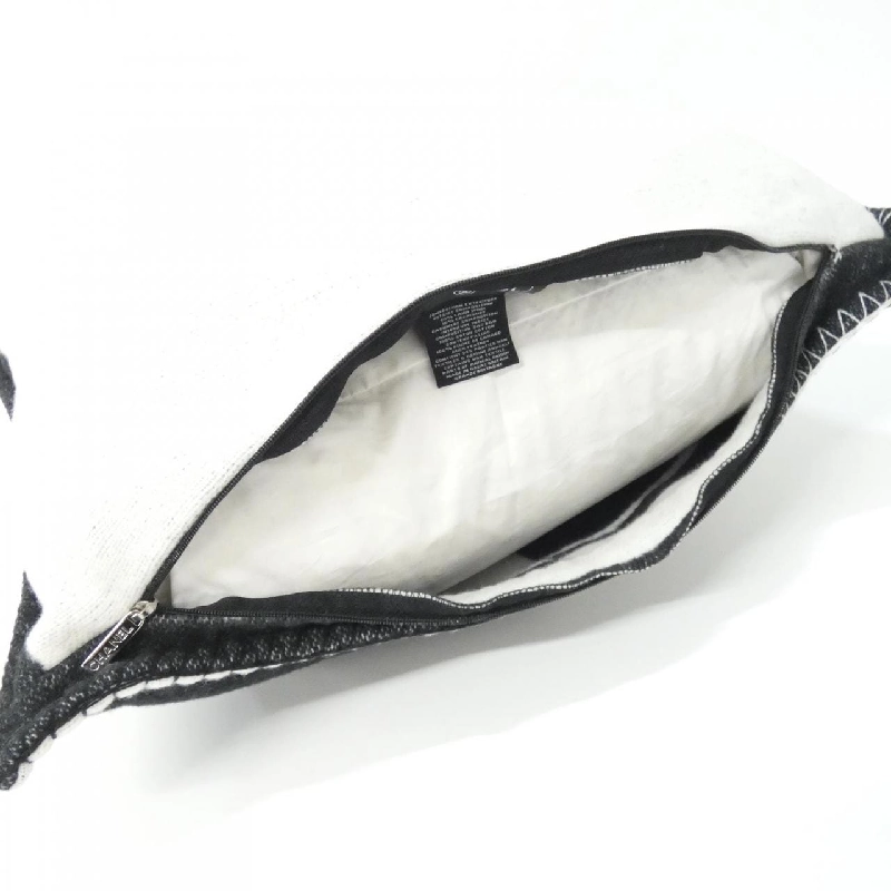 Chanel Cushion - Hàng hiệu Authentic 773234