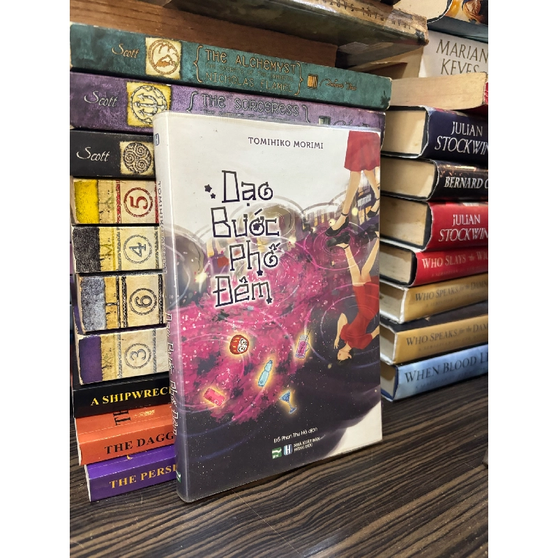 Dạo bước phố đêm - Tomihiko Morimi 362524